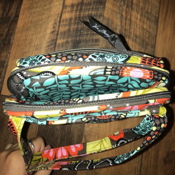 Vera Bradley Crossbody Purse - Picture 6 of 6